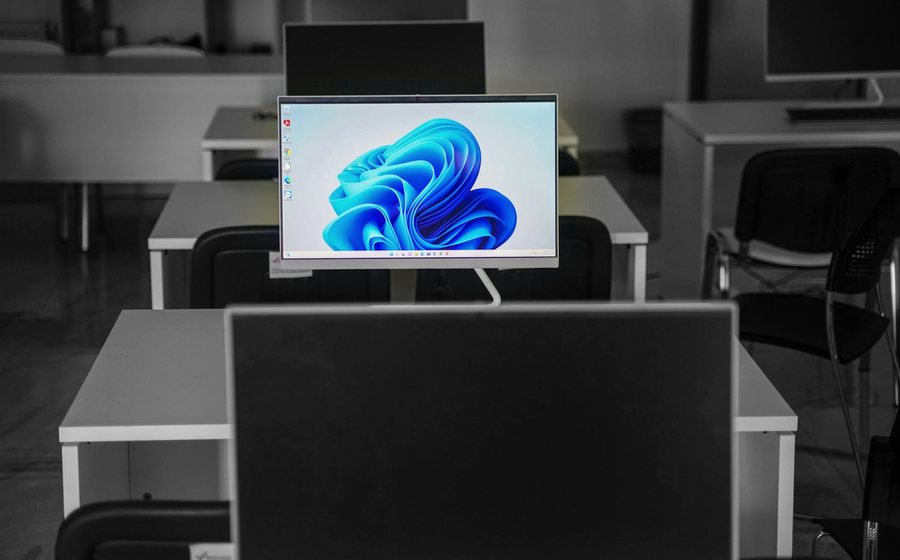 Ordinateur prêt pour réinstallation Windows ou Linux