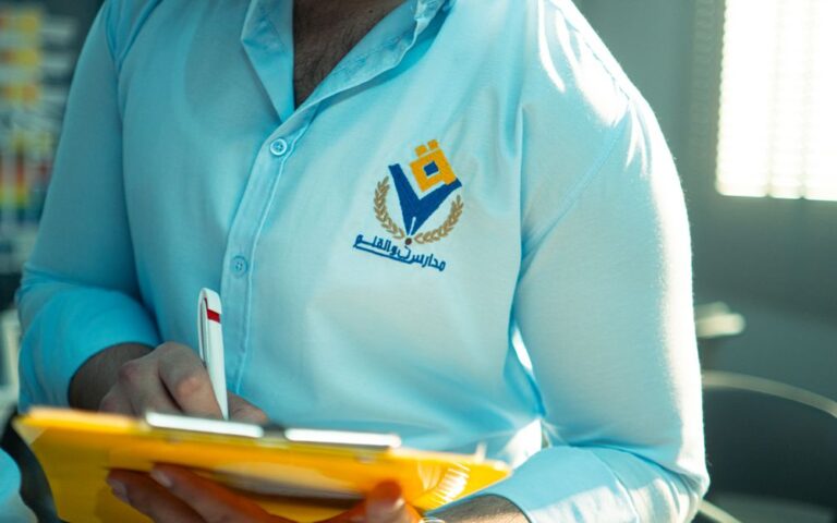 personnalisez facilement vos produits et services selon vos préférences avec notre outil de customization intuitif.