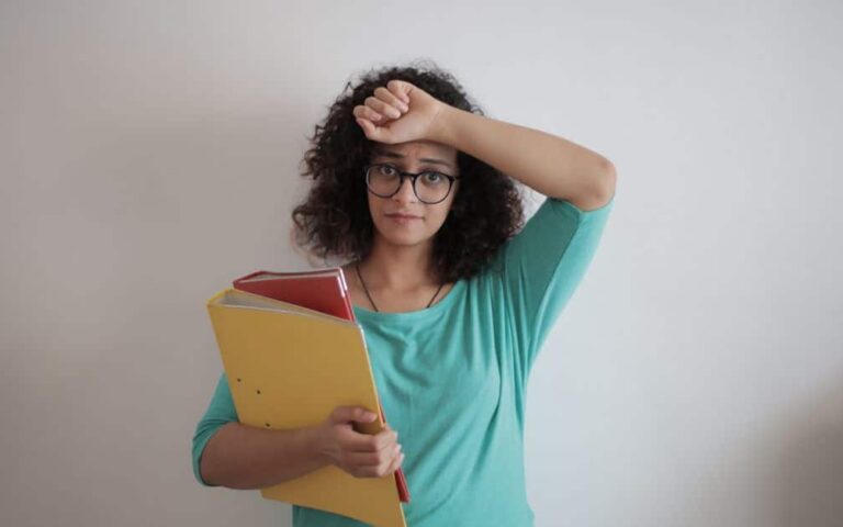 découvrez comment résoudre le problème des icônes de dossiers manquantes et retrouvez une organisation visuelle optimale sur votre ordinateur.
