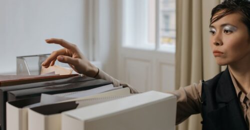 découvrez comment débloquer facilement les fichiers sous windows 11 pour accéder rapidement à vos documents verrouillés.